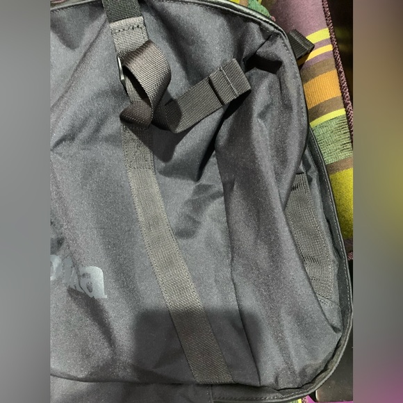 Patagonia nwot planing duffel 55l black - Picture 9 of 10